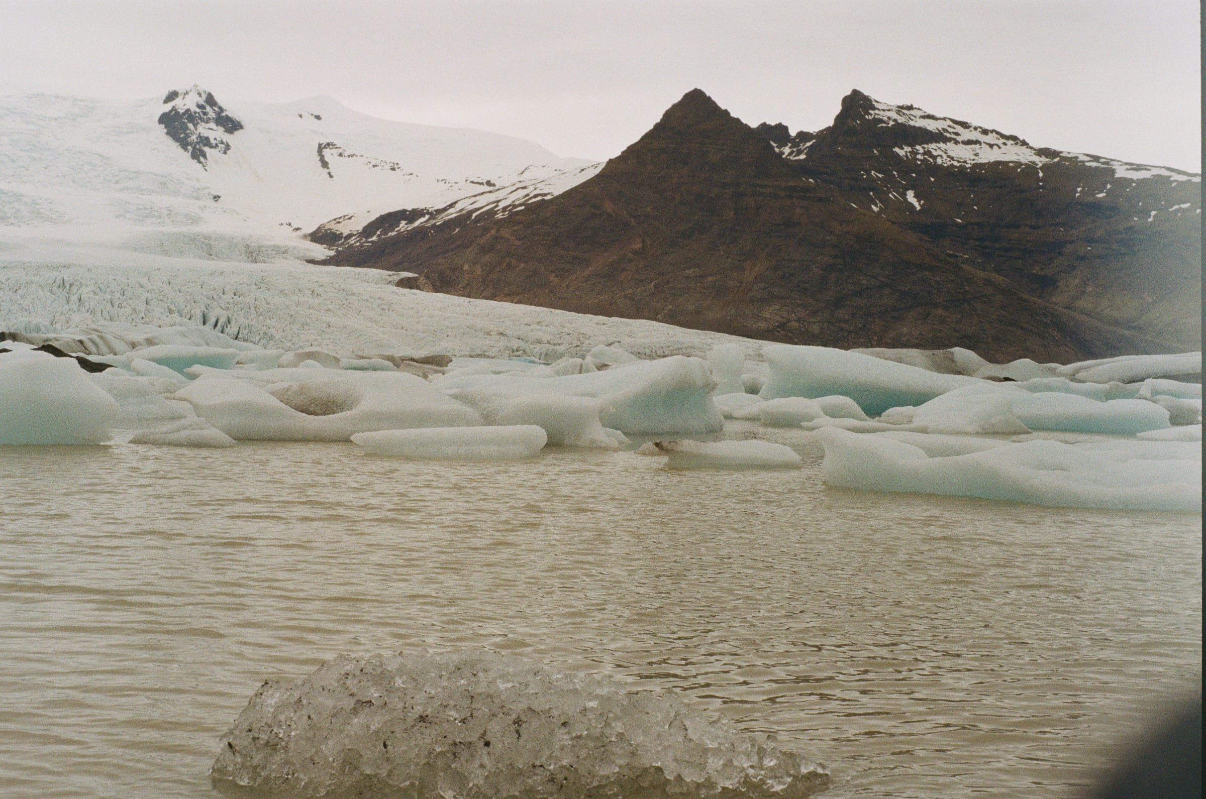 Iceland, Fuji 200 roll 4 frame 8